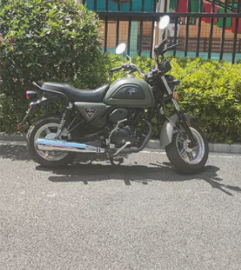 银钢mini2代 原价8k+   有牌可过...