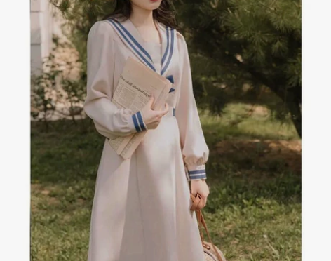 春季连衣裙2022年新款长袖长款法式收腰海...