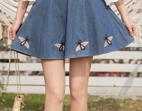 亏本清货 夏女装松紧腰牛仔裙甜美绣花短裙子...