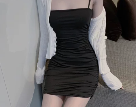 女神范气质两件套装一字领性感抹胸裙子修身包...