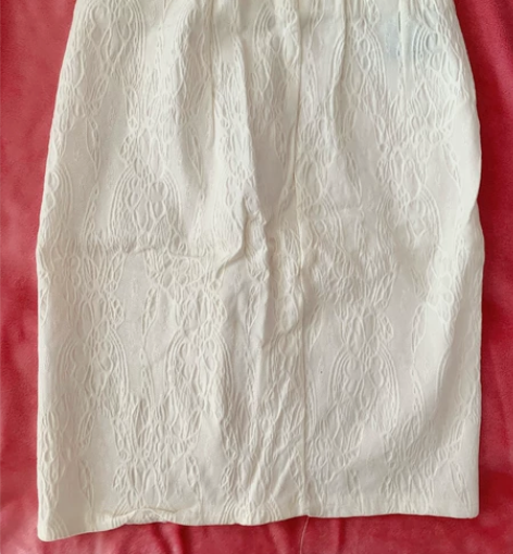 全新白色包臀短裙，半身裙，裙长40.腰围可...