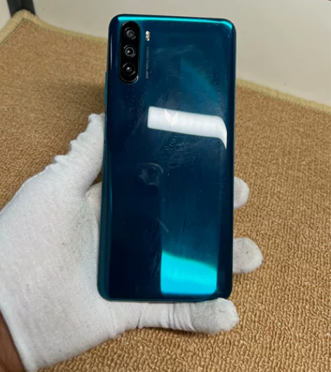 华为麦芒9 8+128 9成新 全原 边框...