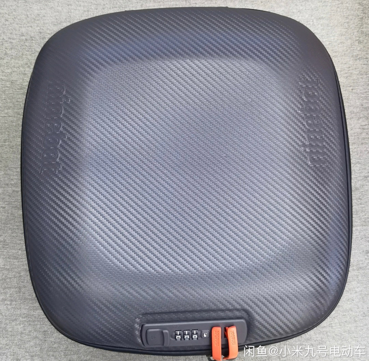 九号电动A、B、C系列通用硬壳包。