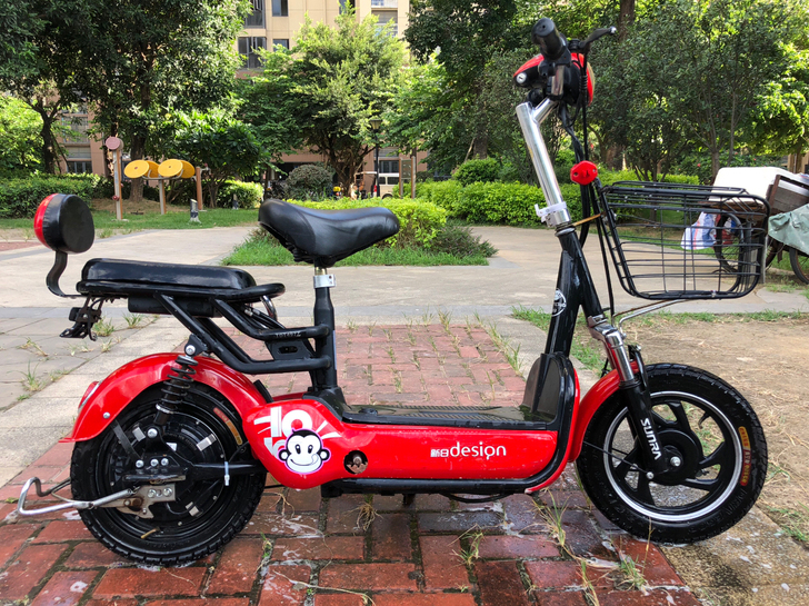 新日小型电动车