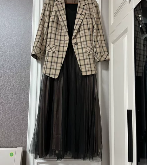 Dior 迪奥职业风小西装套装连衣裙 里面...