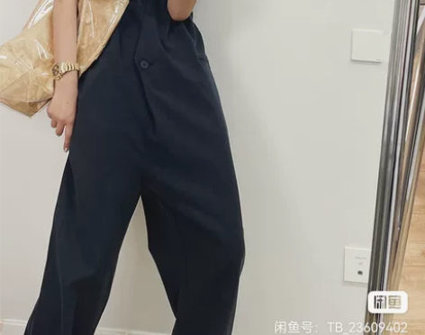 LEL欢姐家连体裤 只穿了一次 几乎全新 ...