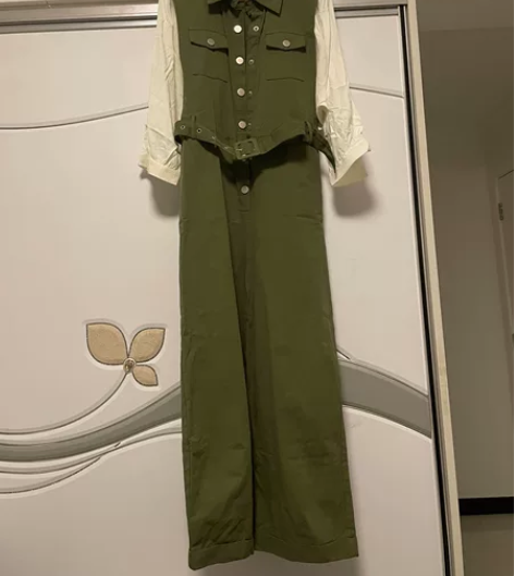 摩奥连体裤 穿到125斤 穿过一次 几乎全...