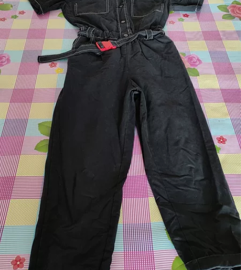 连体裤,穿过两次,一直闲置了,L(125斤...