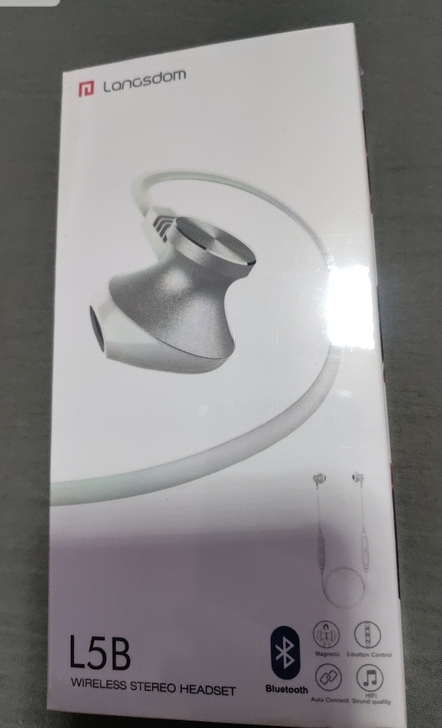 兰士顿蓝牙耳机 全新闲置 未拆封 实物为白色