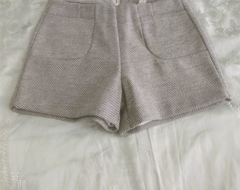 79包邮原价188元韩国毛呢短裤女2022...