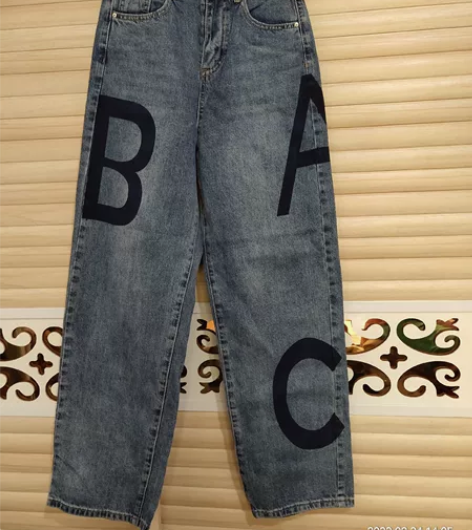 韩国代购阔腿牛仔裤，腰围34，九新以上，个...