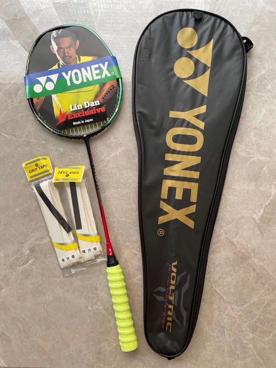 【闲置清仓】尤尼克斯天斧88s原价一千多的...