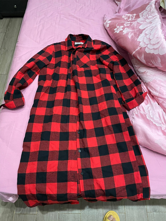 女士长款衬衣,质量好,没怎么穿,20元包邮