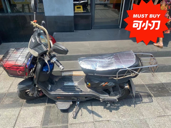 台铃炫猛72v60a锂电。中档可跑180公...