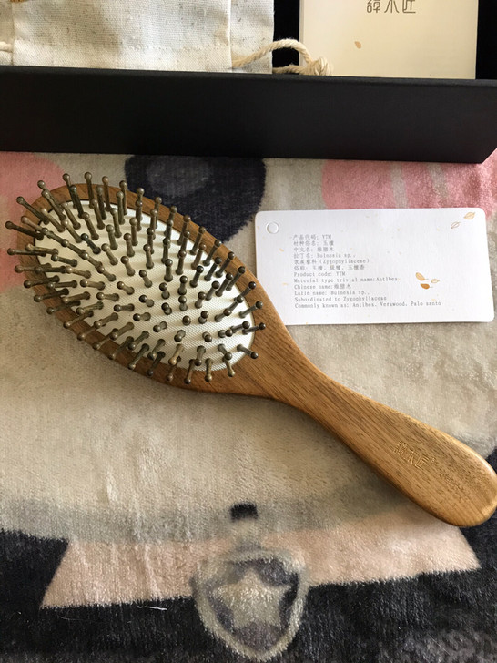 谭木匠 玉檀木护发1-3 全新  气垫梳