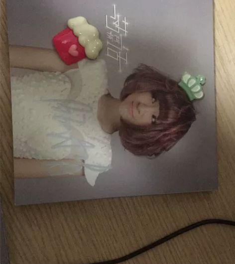 阿悄 莎话 CD 亲笔签名专辑唱片， 来源...