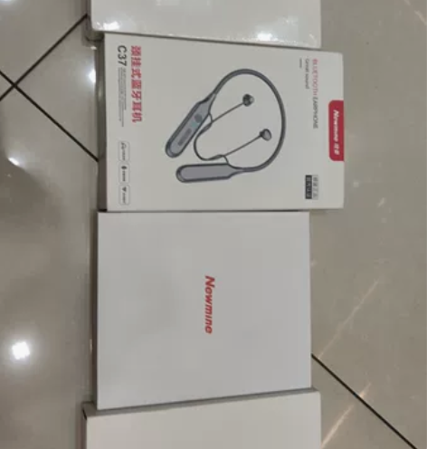 纽曼蓝牙耳机！一共4个，一起打包便宜出15...