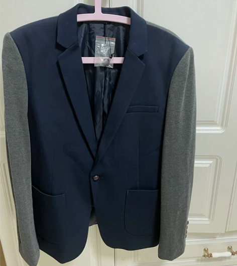 自家闲置森马男士西装外套,拼接撞色设计,还...