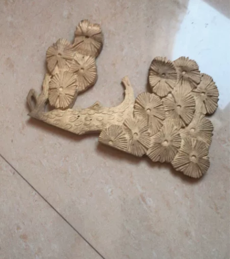 木雕，年份不大，48元包邮，品如图，看好再...