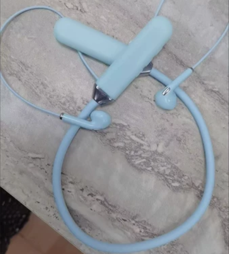 代工品牌数码蓝牙清仓抛量原价198元挂脖式...