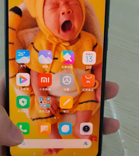 红米note8Pro 8+125G，保养非...