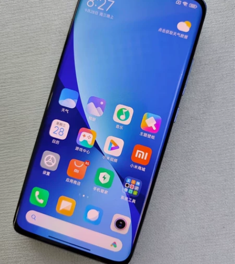 小米12靓机 价格:2700 内存:8+2...