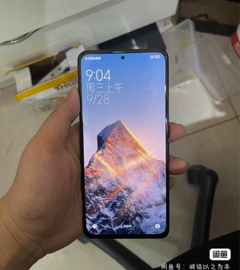 红米Redmik40,8128黑色 只换过...