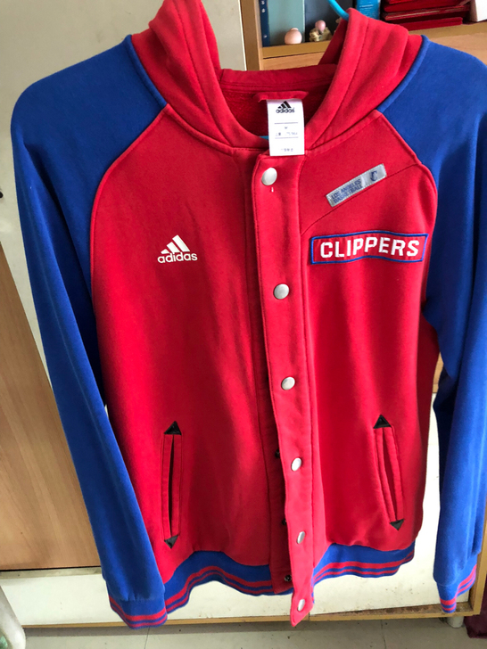 阿迪达斯Adidas卫衣;