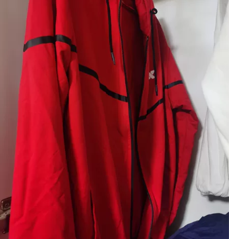 特步男士秋冬季连帽休闲运动服青年宽松运动外...