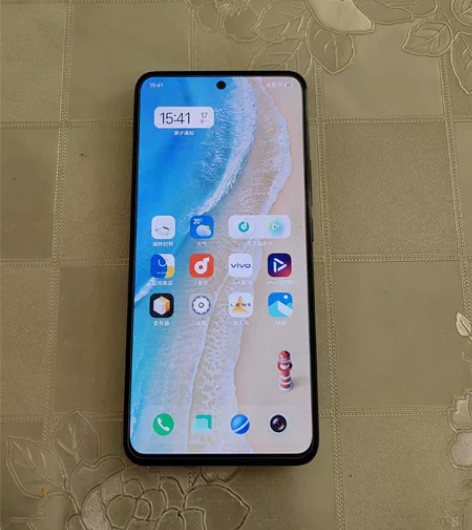 vivox60，8＋256，无拆无修，屏幕...