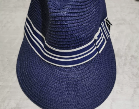 全新时装款设计师款草帽，商场撤柜品牌遮阳帽...