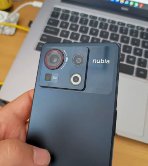 努比亚Z40S pro 夜海色 12+25...