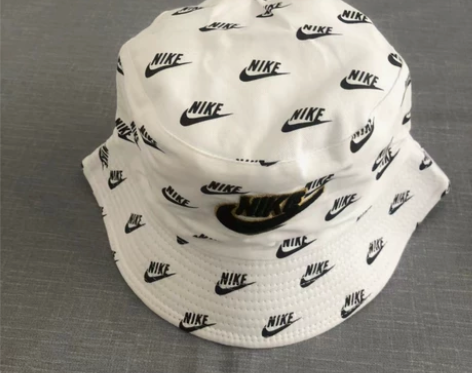 NIKE渔夫帽，打算用来平时出门的，不爱打...