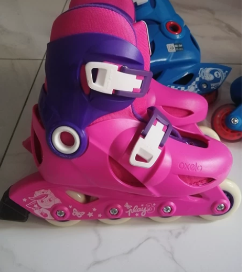 迪卡侬轮滑鞋 内胆可拆洗 本地自提 外地邮...