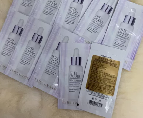 雅诗兰黛专研焕白密集精华1.5mlx10片...