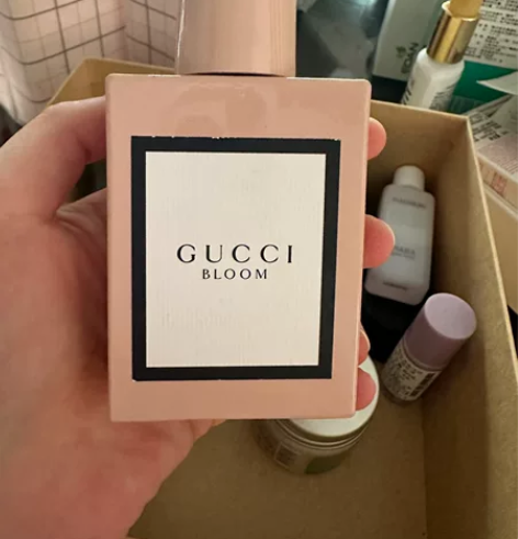 gucci香水 搬家出清一批闲置 生娃了香...