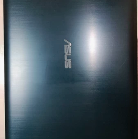 华硕笔记本i7处理器 轻微使用痕迹，无磕碰...
