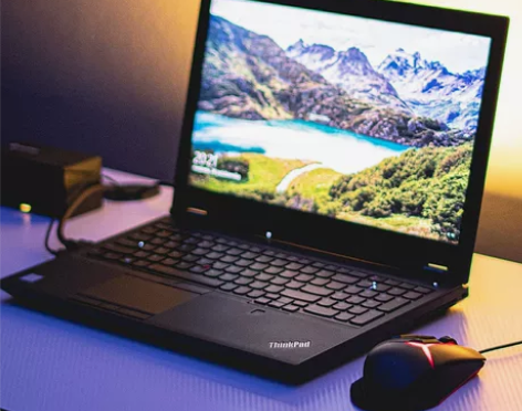 ThinkPad P52 P53 P15