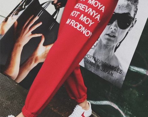 ?女卫裤运动裤子黑色字母印花…内里加绒 感...