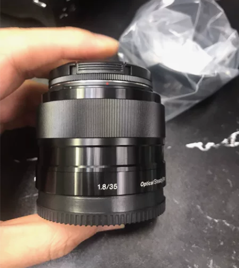 索尼E35-1.8店保一年，索尼SEL35...