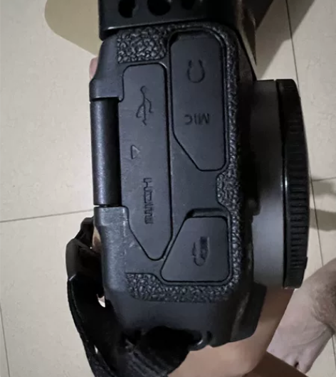 佳能全画幅微单 eos rp 成色如图，带...