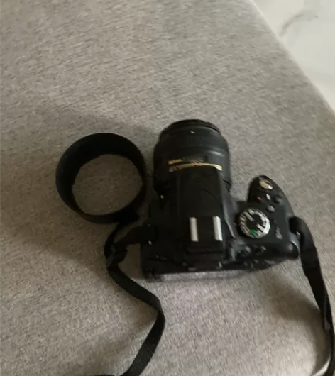 尼康d5100+50 1.8g定焦镜头。整...