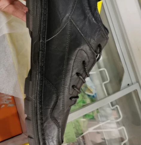 全新43码男休闲鞋，有一点薄绒款，牛筋果冻...