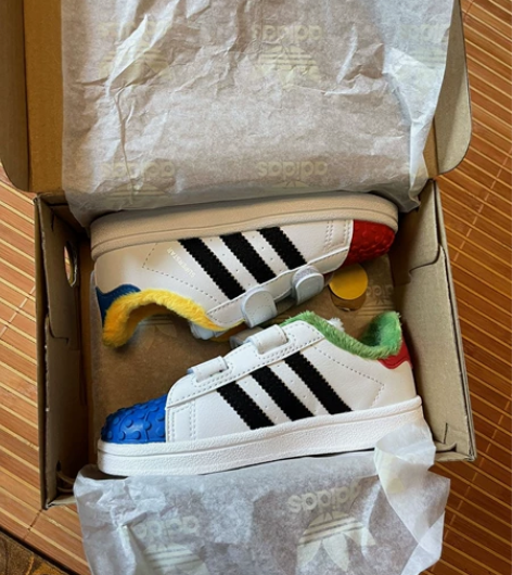 阿迪三叶草贝壳头童鞋加绒红蓝款 全新27码...