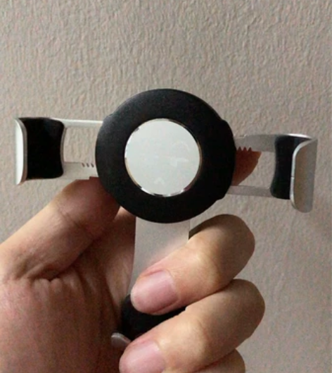 清仓处理 车载手机出风口重力支架批发车载手...