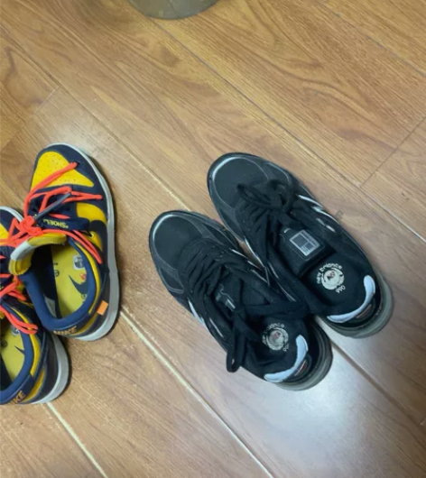 新百伦nb990黑武士 买很久了 穿俩次 ...