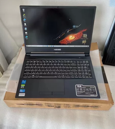 出租：神舟战神z8极品游戏本。配置是：i5...