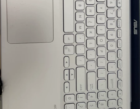 华硕笔记本，买来之后基本没使用，现在因为单...