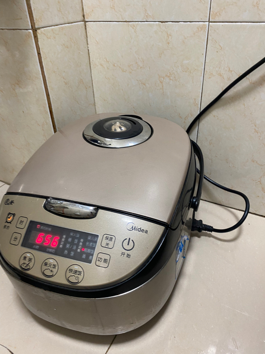 正常使用,搬家。Midea/美的 MB-W...