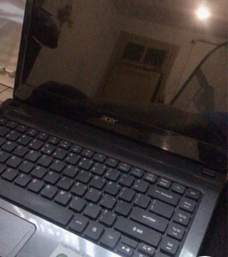 宏碁4752G，几年前大学买的，非常非常爱...